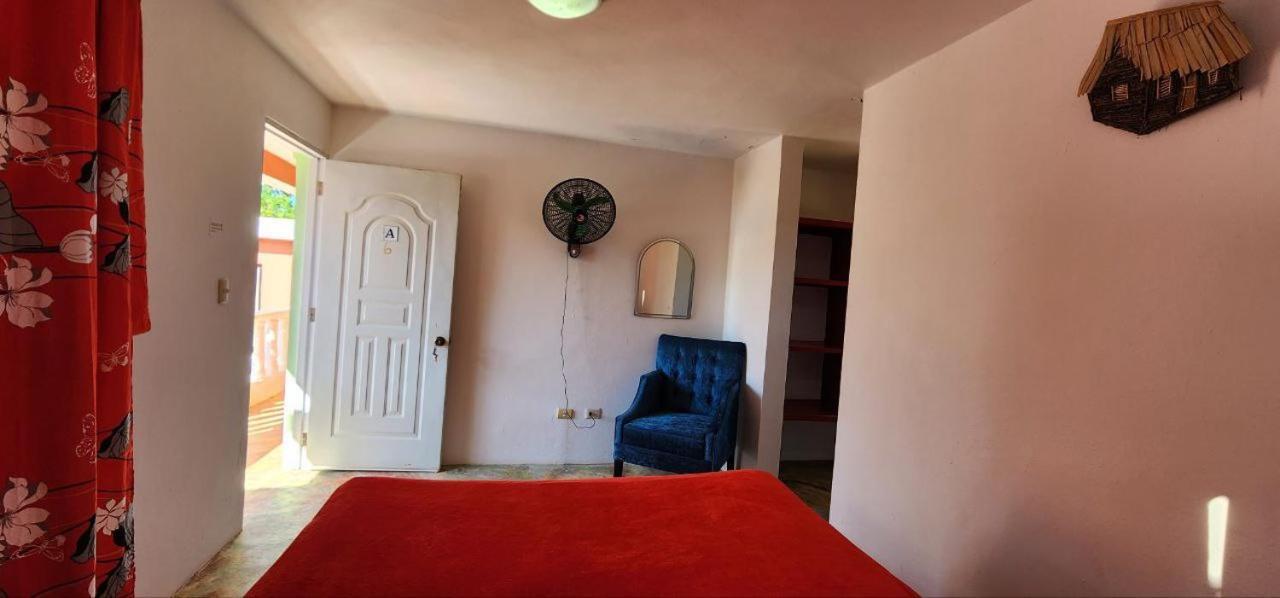 Villa Kiki Ensenada プンタ・ルシア 部屋 写真