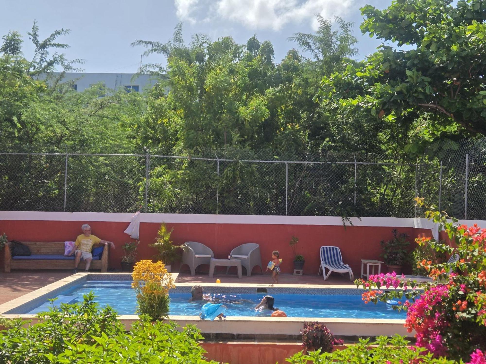 Villa Kiki Ensenada プンタ・ルシア エクステリア 写真