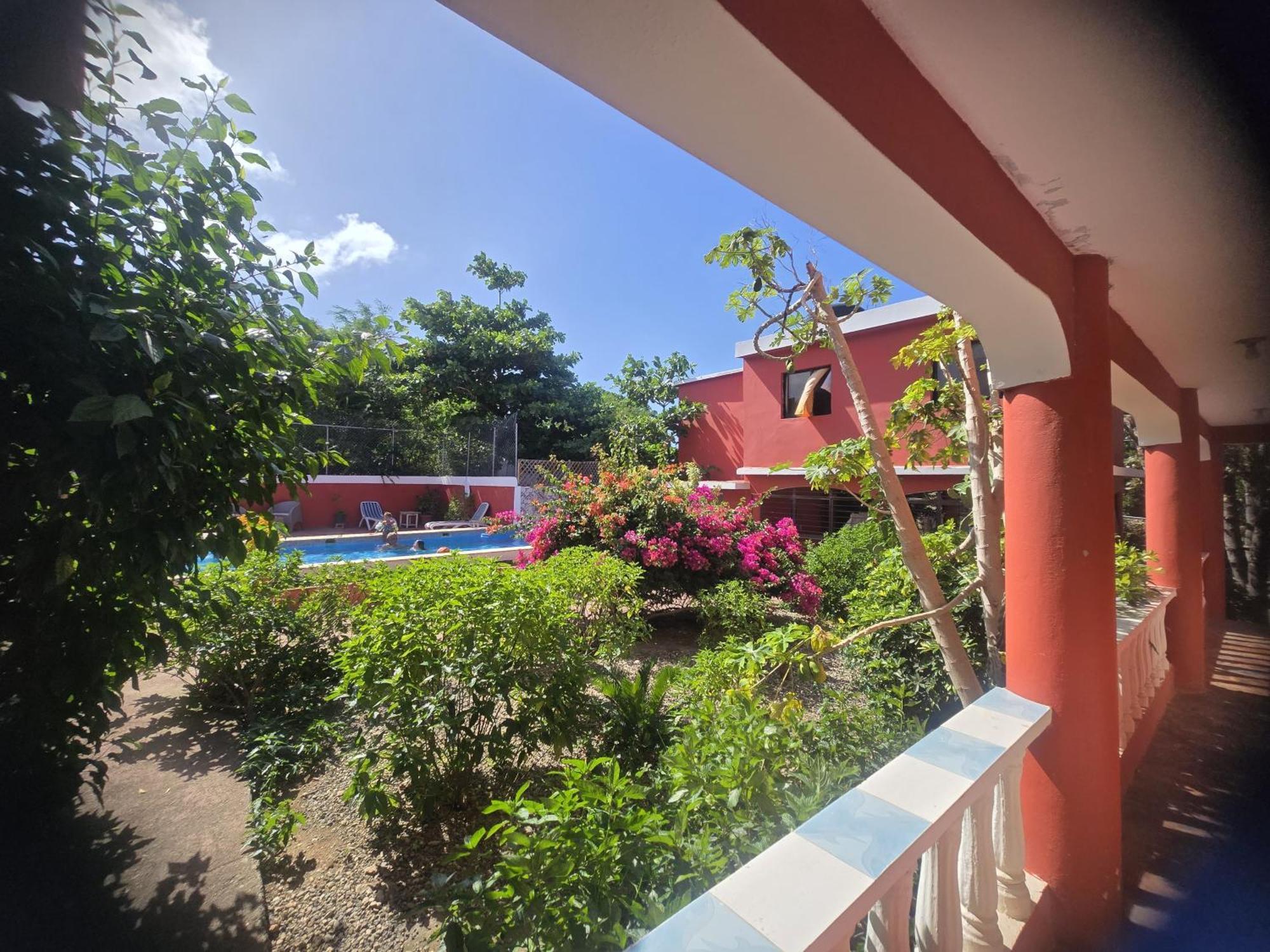 Villa Kiki Ensenada プンタ・ルシア エクステリア 写真