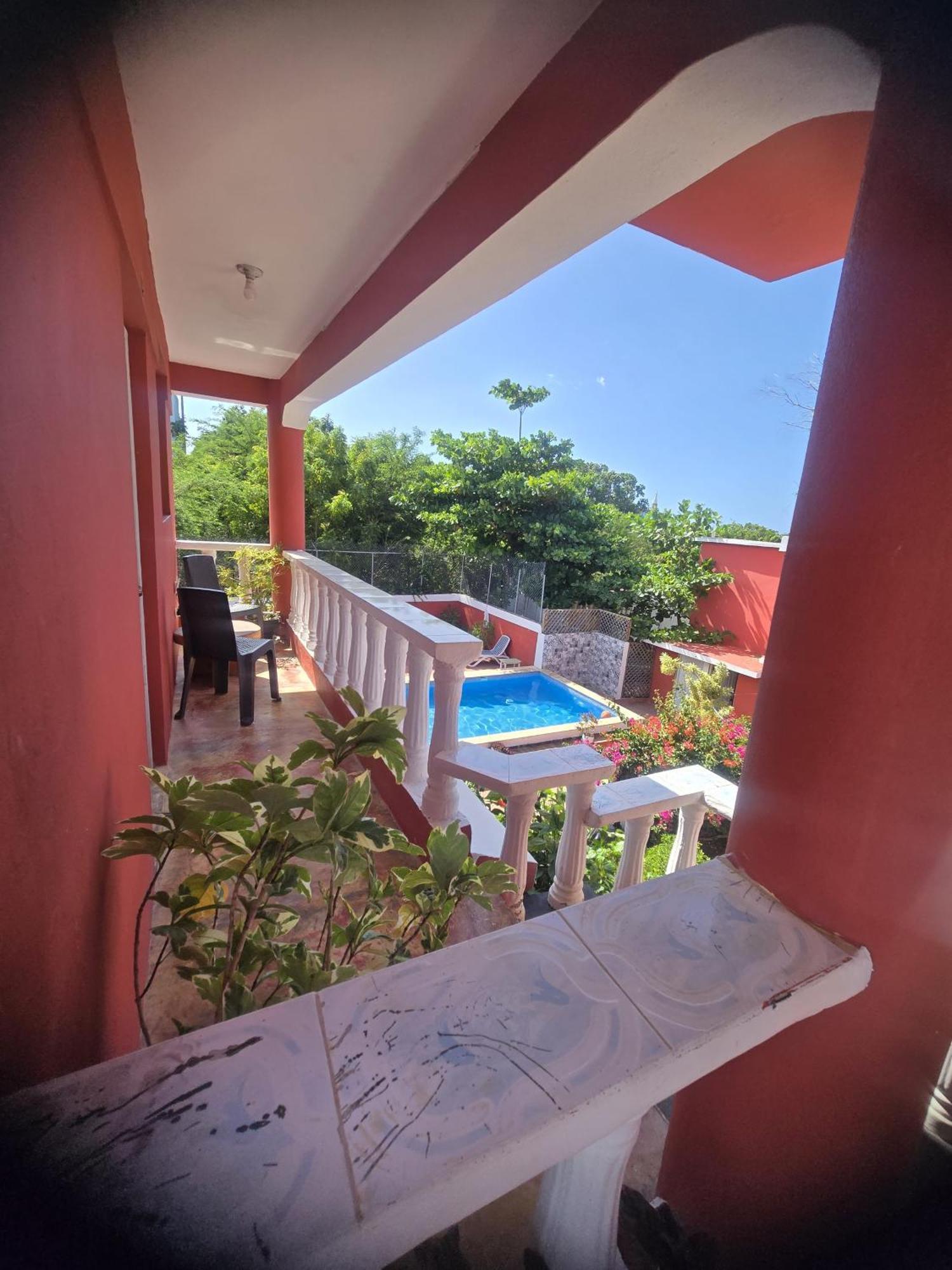 Villa Kiki Ensenada プンタ・ルシア エクステリア 写真
